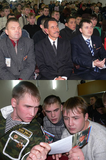17:19 Герой России Евгений Борисов сегодня в Ядринском районе встретился с призывниками