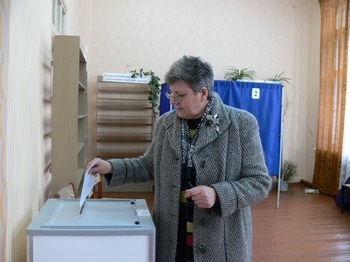 19:11 На 19 часов по Ядринскому району проголосовало 73,89% избирателей