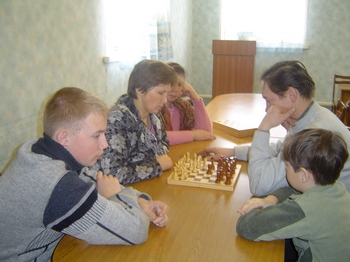 Прошел шахматный турнир «Папа, мама и я – спортивная семья»