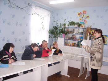 В Ядринском центре соцпомощи семье и детям ведется работа с родителями