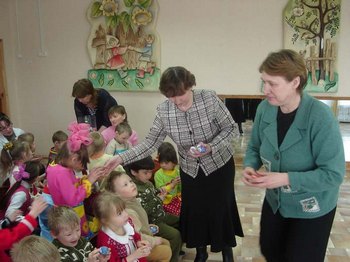 В рамках «Весенней Недели добра» сотрудники библиотеки посетили Ядринский детский дом