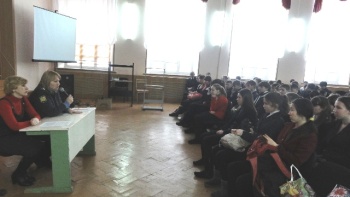 Акция «Полиция и дети» в Ядринском районе: субъекты профилактики — на встрече с учащимися
