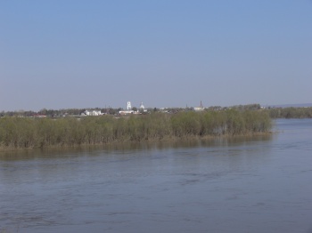 Река Сура – во время весеннего половодья