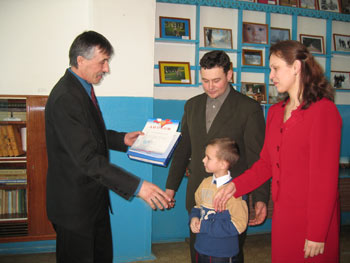 16:48 В Яльчикском районе прошел муниципальный этап республиканского конкурса "Молодая семья-2008"