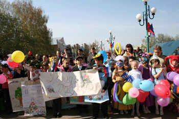 14:40_ В Яльчикском районе состоялся благотворительный детский Добрый карнавал