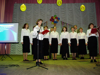 14:30 15 января 2005 года в Яльчикском РДК прошла презентация базовых школ района.