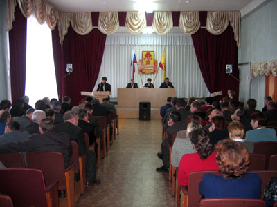 15:45_ Очередное заседание Собрания депутатов Яльчикского района.