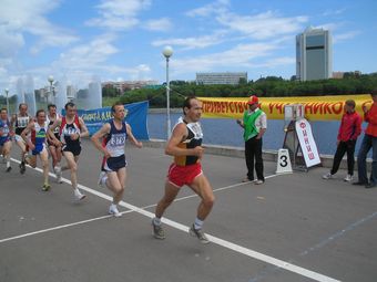 17:14 В Чебоксарах стартуют любители бега