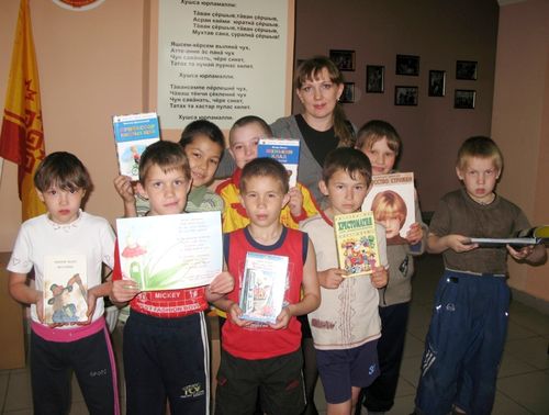 Добрые книжки от сотрудников «АБС Электро» – детям в подарок!