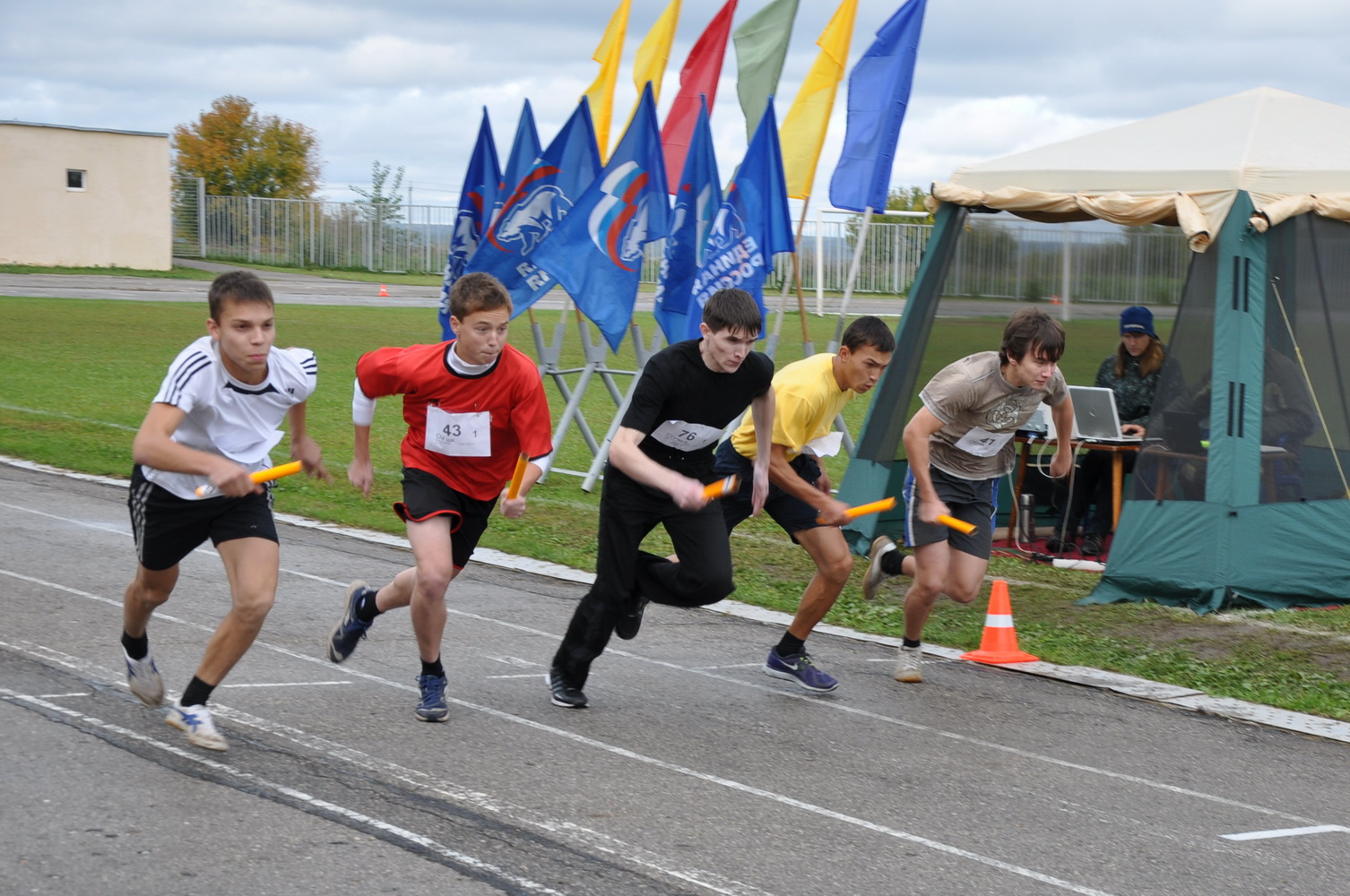 В Новочебоксарске прошла легкоатлетическая эстафета, посвященная Дню города
