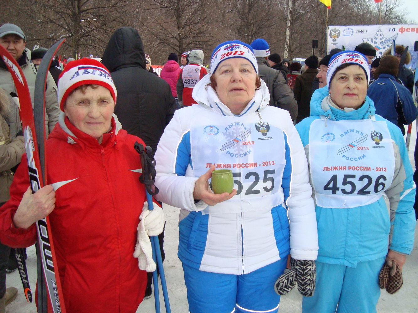 Старшее поколение приняло активное участие на «Лыжне России»