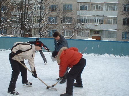 В хоккей играют настоящие мужчины!