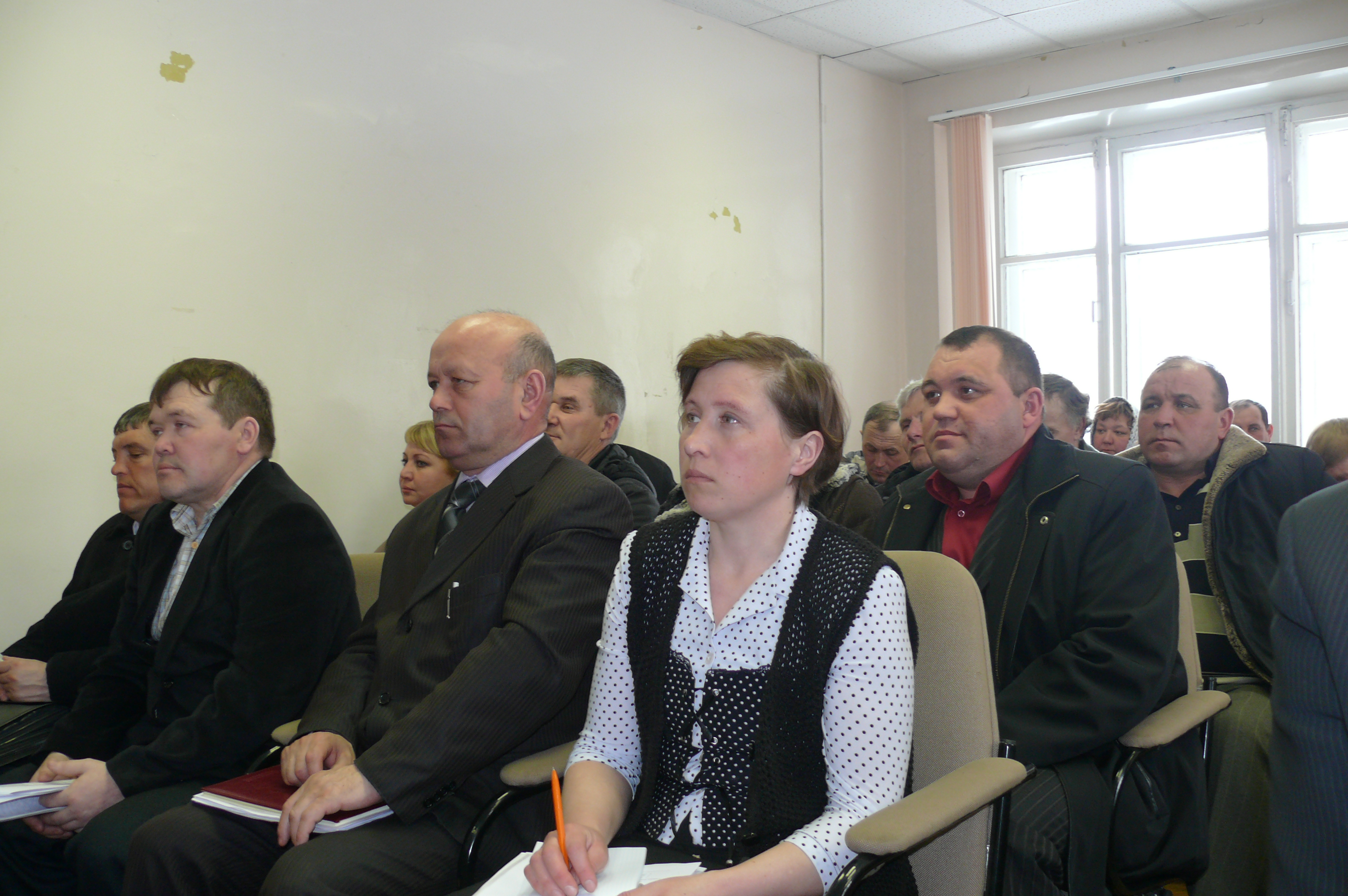 14:00 Состоялось совещание с руководителями и специалистами сельскохозяйственных предприятий Чебоксарского района