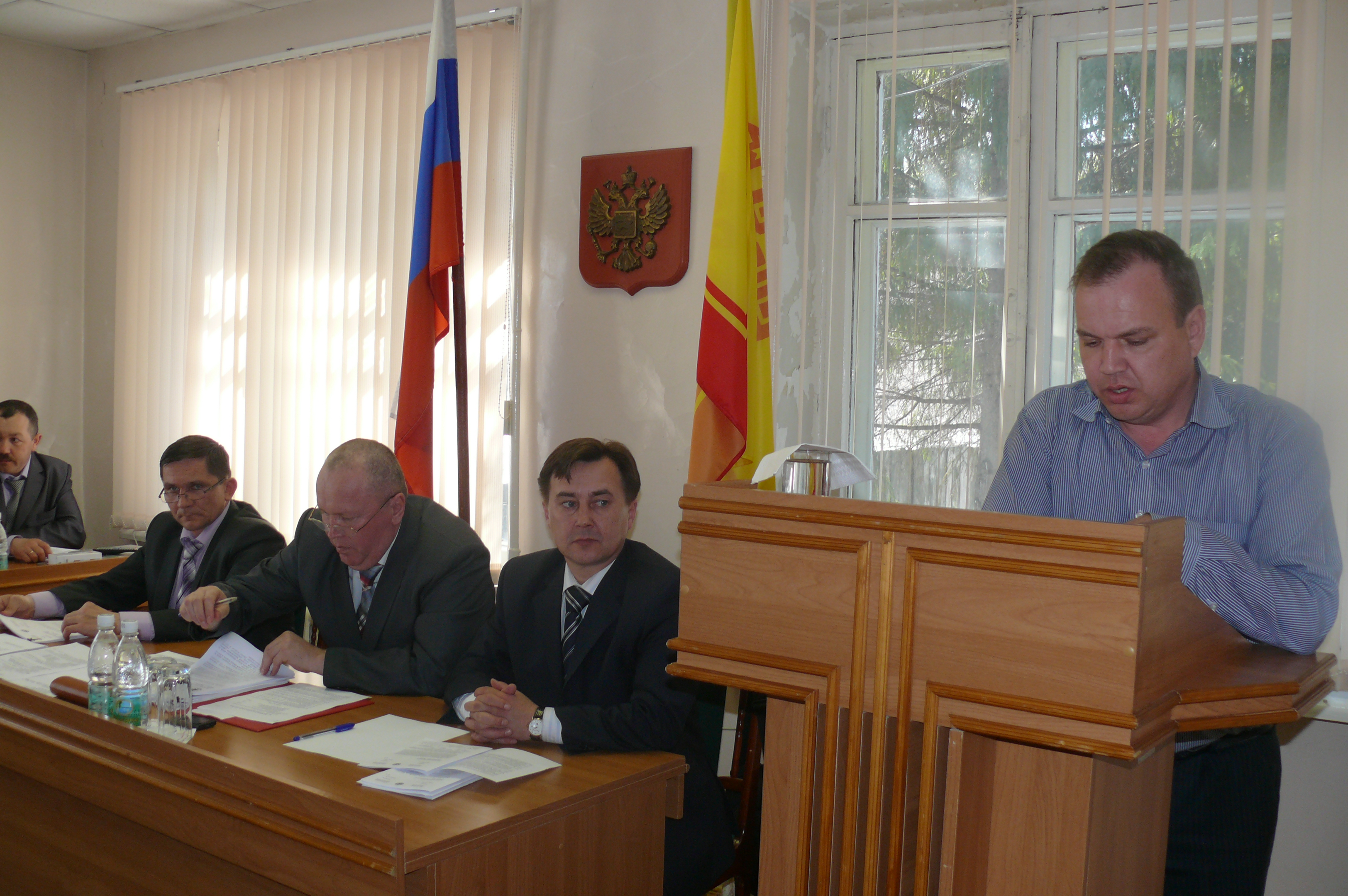 На  внеочередном  пятом заседании Собрания депутатов Чебоксарского района