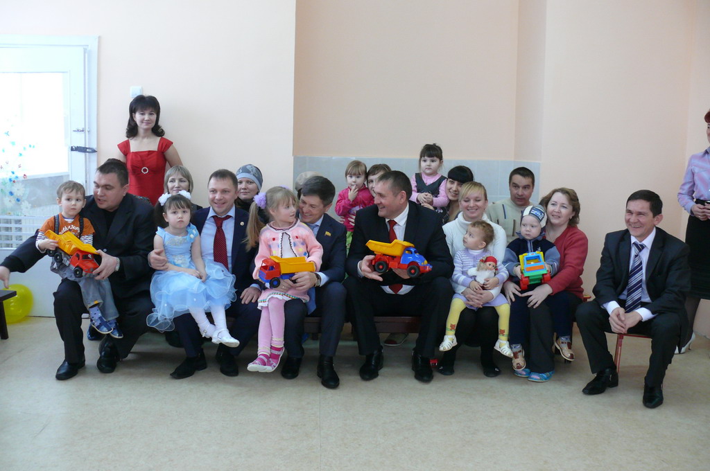 Предновогодний  подарок  жителям  Чебоксарского района - открытие  7  дошкольных групп в детских  садах  и школах