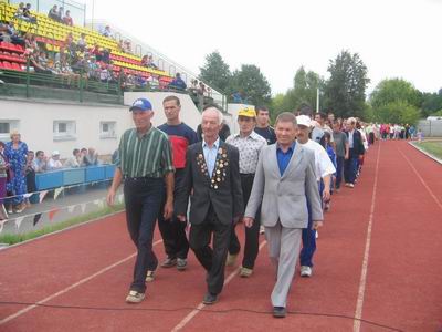 11:25 Открытие спортивно-массовых мероприятий, посвященных Всесоюзному Дню физкультурника в п.Кугеси