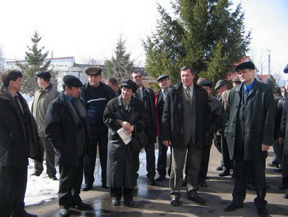 14:17 Визит к соседям