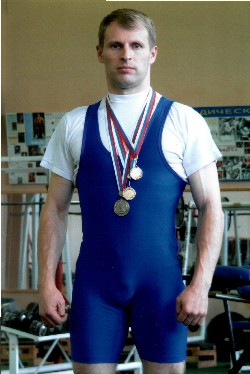 Успешно выступили наши земляки на XXIII Чемпионате России по тяжелой атлетике
