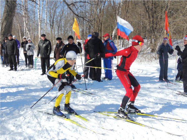 Состоялись лыжные эстафетные гонки на призы депутатов Госсовета Чувашской Республики Н. В. Малова