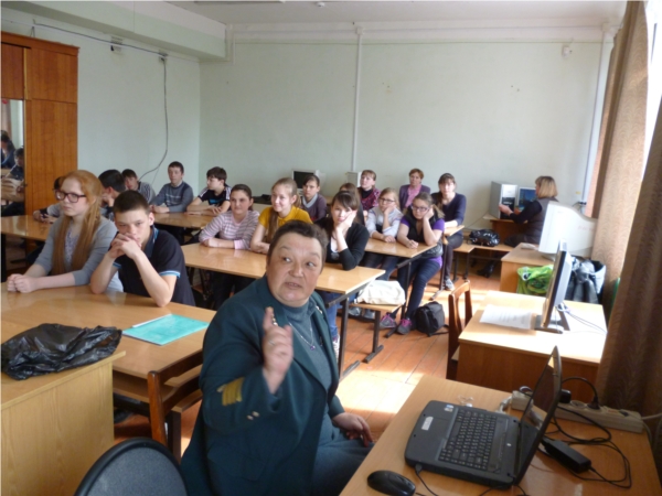 Работники Шумерлинского лесничества провели профилактическую беседу для учащихся Ходарской средней школы