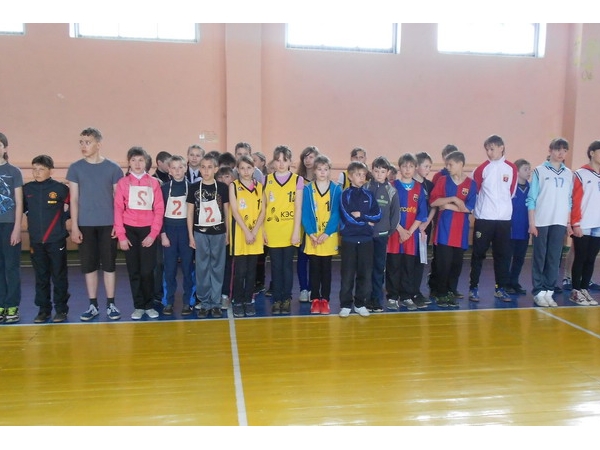 В Шумерле прошли городские спортивные соревнования школьников «Президентские состязания»