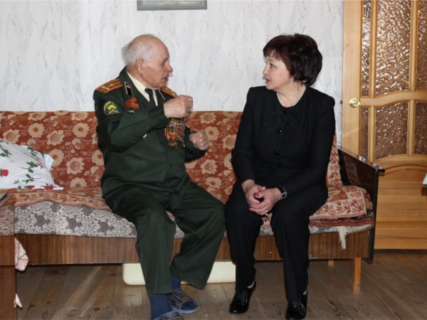 Депутат Ирина Клементьева в гостях у фронтовиков
