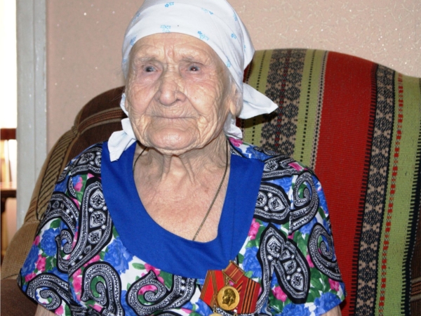 Сотая весна в жизни горожанки Благоразумовой Елены Михайловны