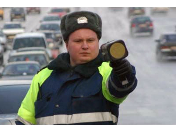 _Свой профессиональный праздник сегодня отмечают сотрудники Государственной автомобильной инспекции