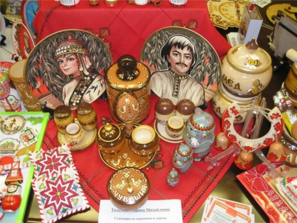 Изготовители сувенирной продукции - профессионалы и любители - приглашаются к участию в конкурсе «Чебоксарский сувенир»