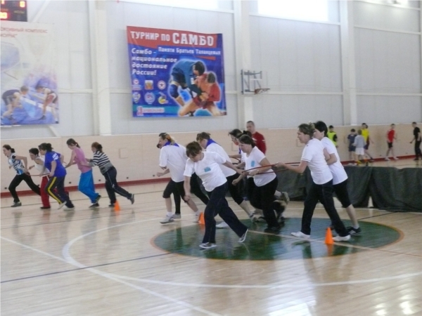 О развитии физкультуры и спорта в Ядринском районе - в преддверии профессионального праздника