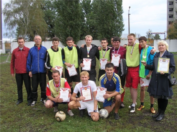 В Алатыре завершился турнир по мини-футболу, посвящённый 10-летию детской футбольной команды «Волга»