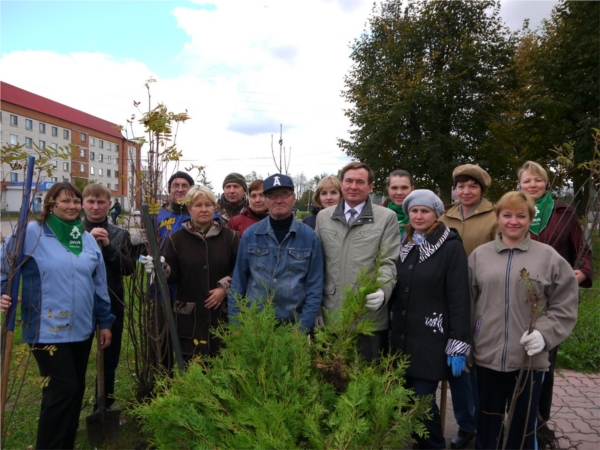 День дерева в Ядринском районе: чтобы наши улицы стали краше
