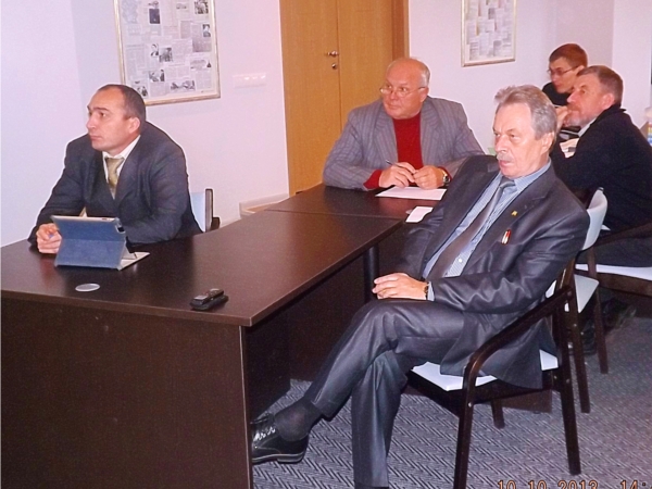 Михаил Янковский провёл совещание по вопросу возможного строительства подъездной автомобильной дороги к железнодорожному вокзалу ВСМ-2 в Чувашии