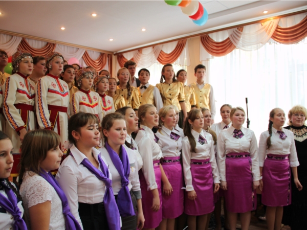 В Алатыре состоялся концерт участников VI Межрегиональной детской вокально-хоровой Ассамблеи «Солнечный круг – 2013»