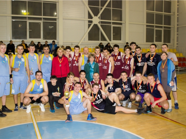 Баскетболисты команды «Аурат- СВ» возвращают звание чемпионов города