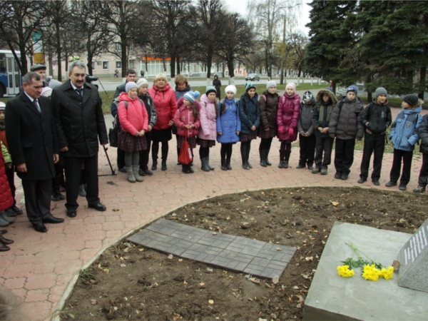 В Чебоксарах заложен камень на месте будущего памятника академику Геннадию Волкову