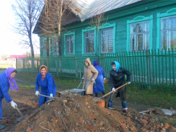 В Мариинско-Посадском районе прошла уборка территории