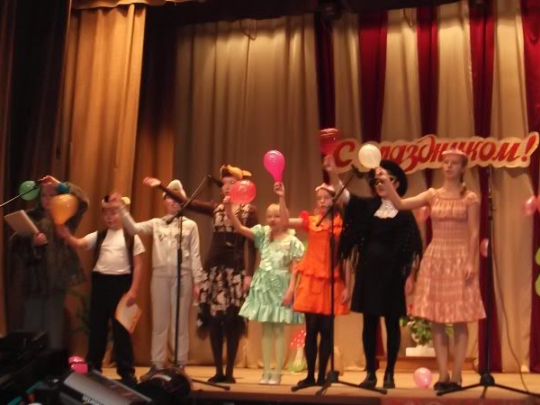 Детско-юношеский театральный коллектив района принял участие в зональном этапе республиканского конкурса «Земли родной краса»
