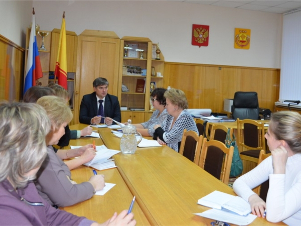 Глава администрации города Шумерли провел заседание антинаркотической комиссии
