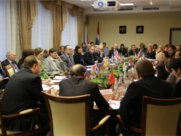 В Москве состоялась межрегиональная конференции, посвященная вопросам взаимодействия органов власти и землячеств ПФО
