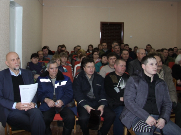 В рамках Единого информационного дня глава города посетил ОАО "Чебоксарская керамика"