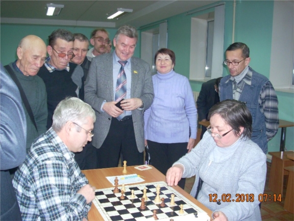 Шахматисты получили призы из рук депутата Государственного Совета Чувашии В.Н.Филимонова