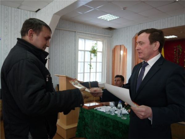 Глава Ядринской районной администрации Владимир Кузьмин встретился с жителями Малокарачкинского сельского поселения