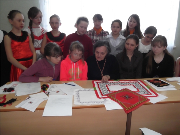 II Республиканский детский конкурс чувашской традиционной вышивки «В краю ста тысяч вышивок»