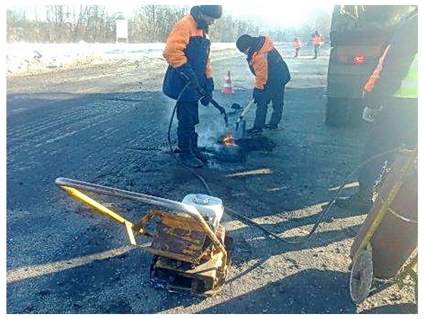 Ямочный ремонт на автодорогах регионального и межмуниципального значения: участки и сроки