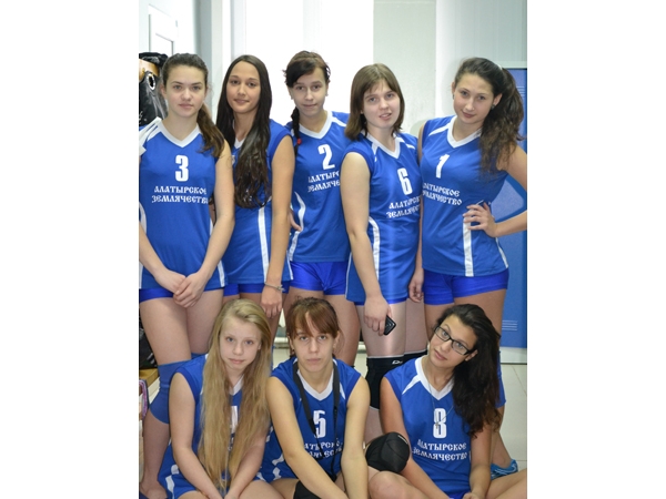 _В IV Чемпионате школьной волейбольной лиги Чувашской Республики среди женских команд алатырские спортсменки стали третьими
