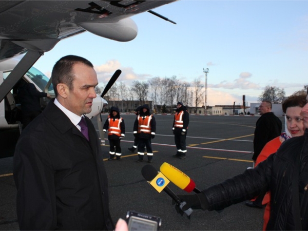 Глава Чувашии Михаил Игнатьев оценил преимущества внутренних региональных авиаперевозок