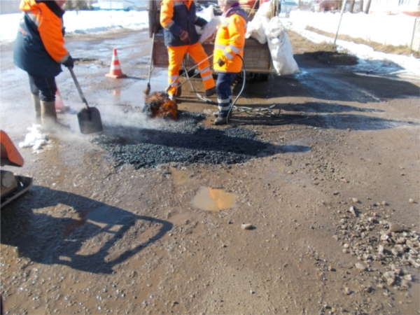 Устранение ямочности на автодорогах местного значения общего пользования в Моргаушском районе