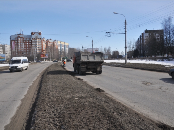 В Новочебоксарске продолжается ежедневная уборка города