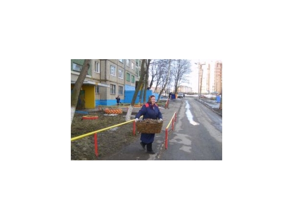 Работы по уборке снега и мусора начались в столице Чувашии